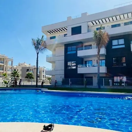 Luxe Met Zwembad